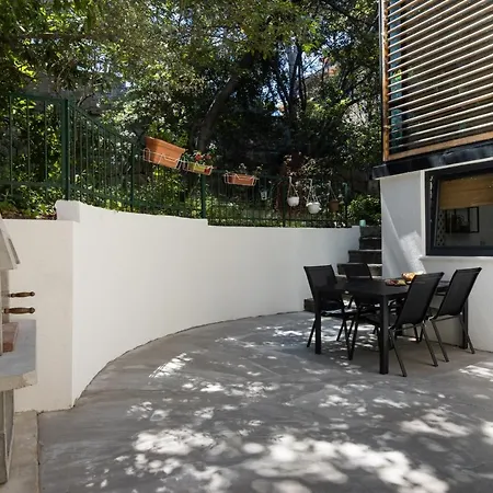 Tina In Centar With Parking 斯普利特