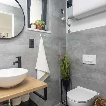 Appartement Tina In Centar With Parking *