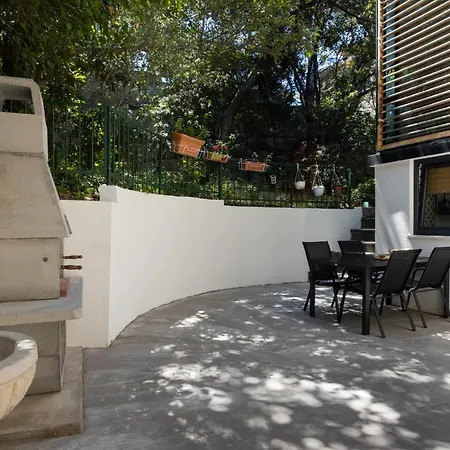 Tina In Centar With Parking Split